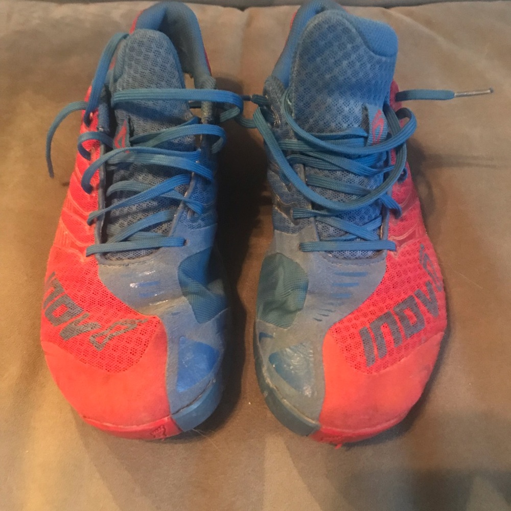 Inov 8 F-lite 235.